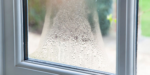 Condensation fenêtre double vitrage